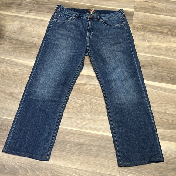 Tommy Bahama Men's Straight Jeans - Dark Blue - Picture 2 of 12